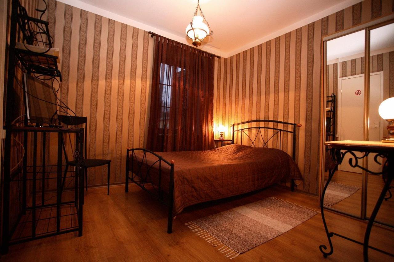 King Hotel Narva Habitación foto